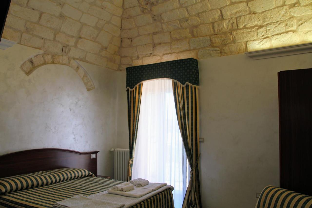 Rooms Dimora Arco - Affitti Brevi Italia Monte SantʼAngelo Exterior foto